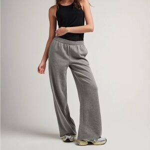 Richer Poorer Gray Wide Leg Sweat Pants